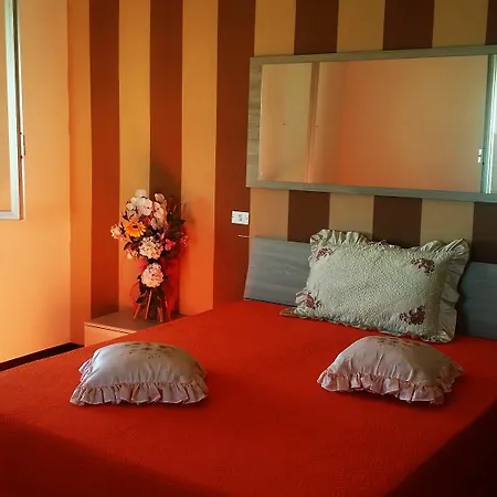 Torre Lapillo Otel *