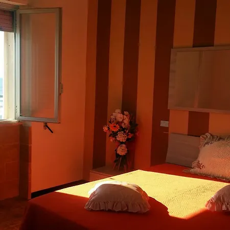 Torre Lapillo * פורטו צ'זראו